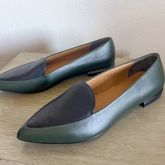 Everlane the Modern Point Loafers in Green/Navy | Size 8.5 - Picture 3 of 13